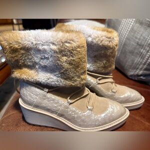CECELIA NEW YORK Graham Shearling Wedge Boots Size 7